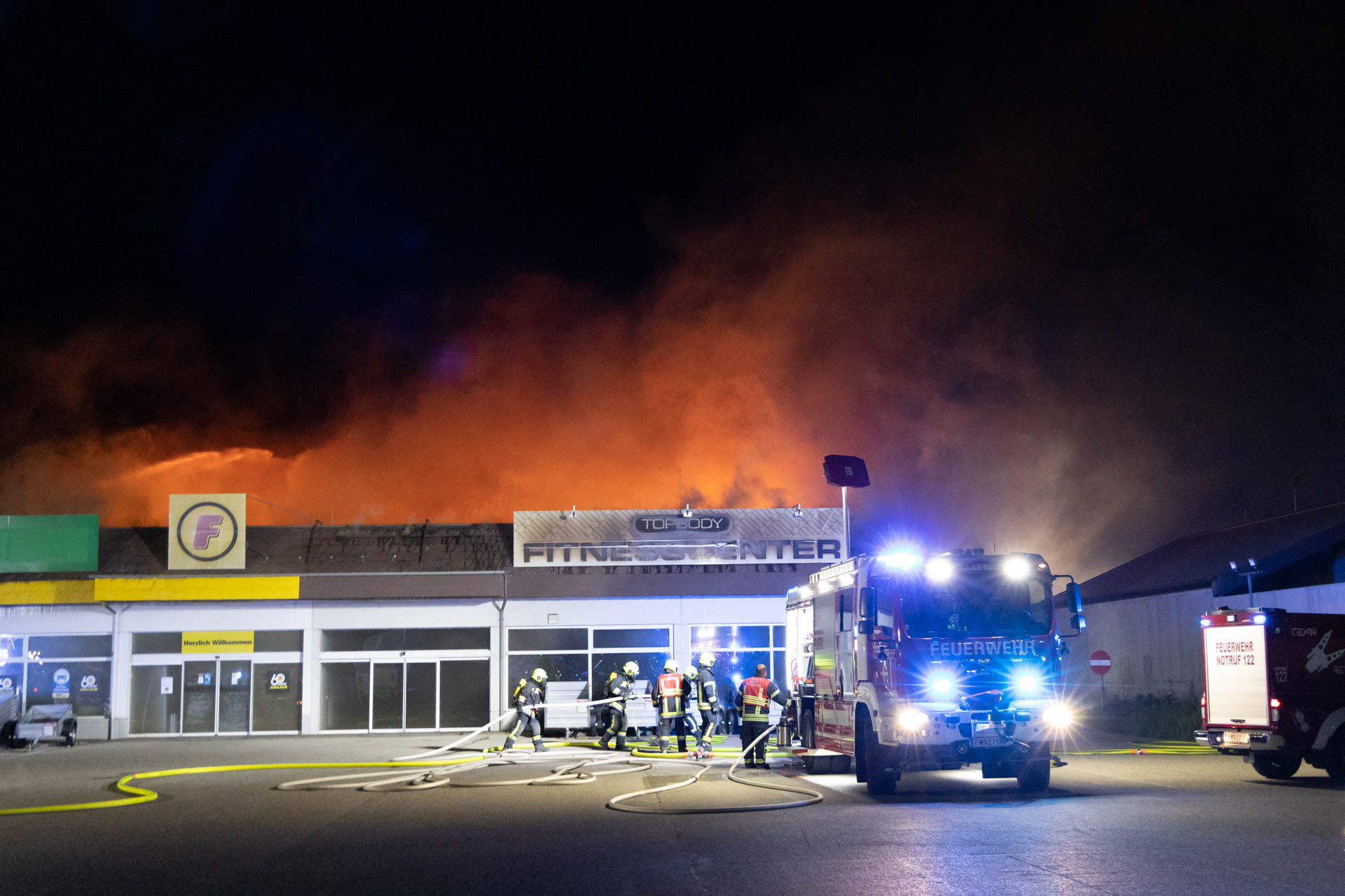 B4 - Gewerbebetrieb - groß-28.05.2022 01:50