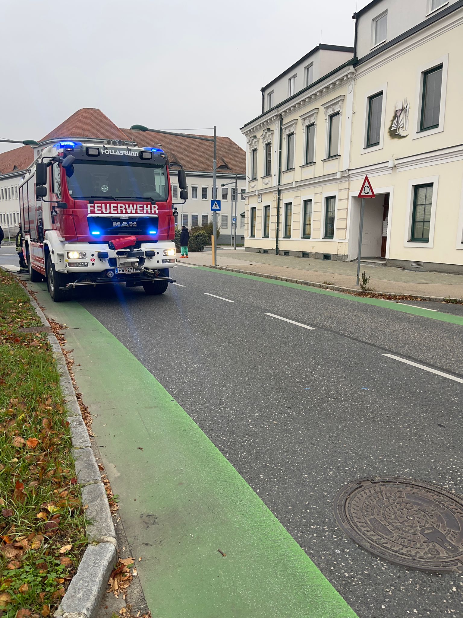 B1 - Müllbehälter-07.11.2024 08:11