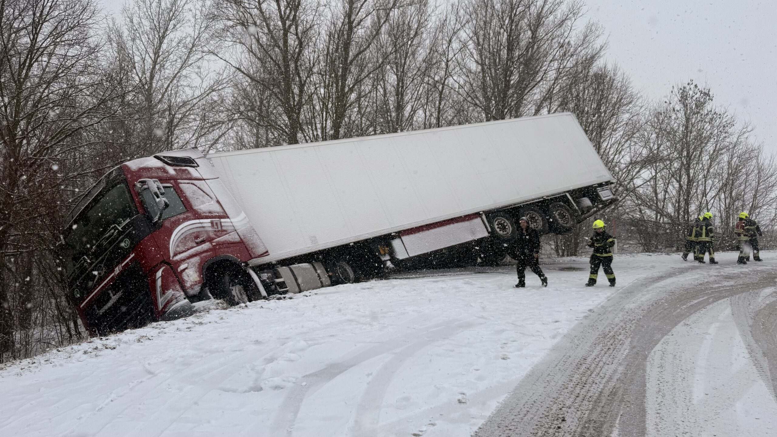 T1 - LKW-Bergung-16.02.2026 11:48